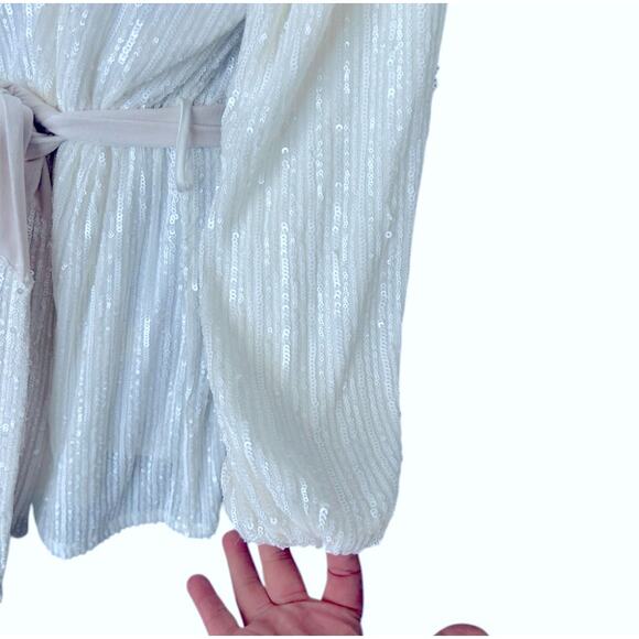 Malibu Bum Bohdii Wrap Mini Dress Women's Small White Sequin Cocktail Party NEW - Picture 4 of 7